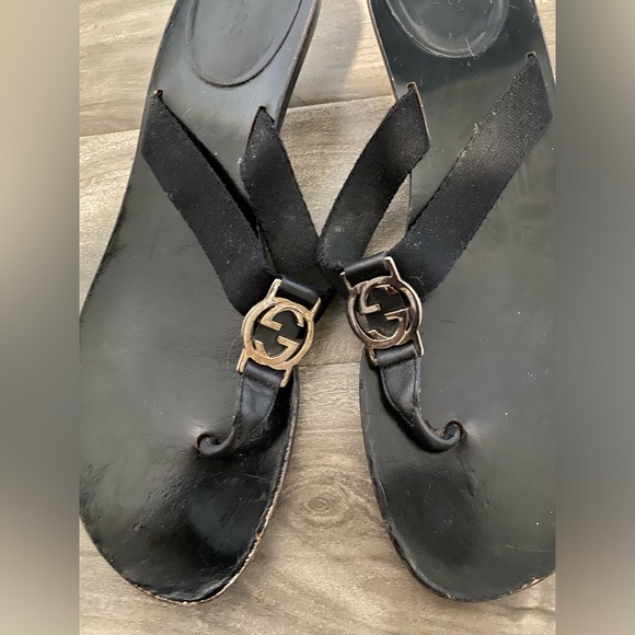 Gucci Black Sandals - Picture 4 of 12
